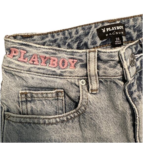 Playboy By PacSun Light Wash Denim Jeans Pink Bunny Logo Distressed Size 23 - Picture 3 of 8